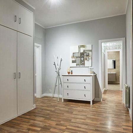 Bbarcelona Apartments Gaudi Avenue Flats Екстер'єр фото