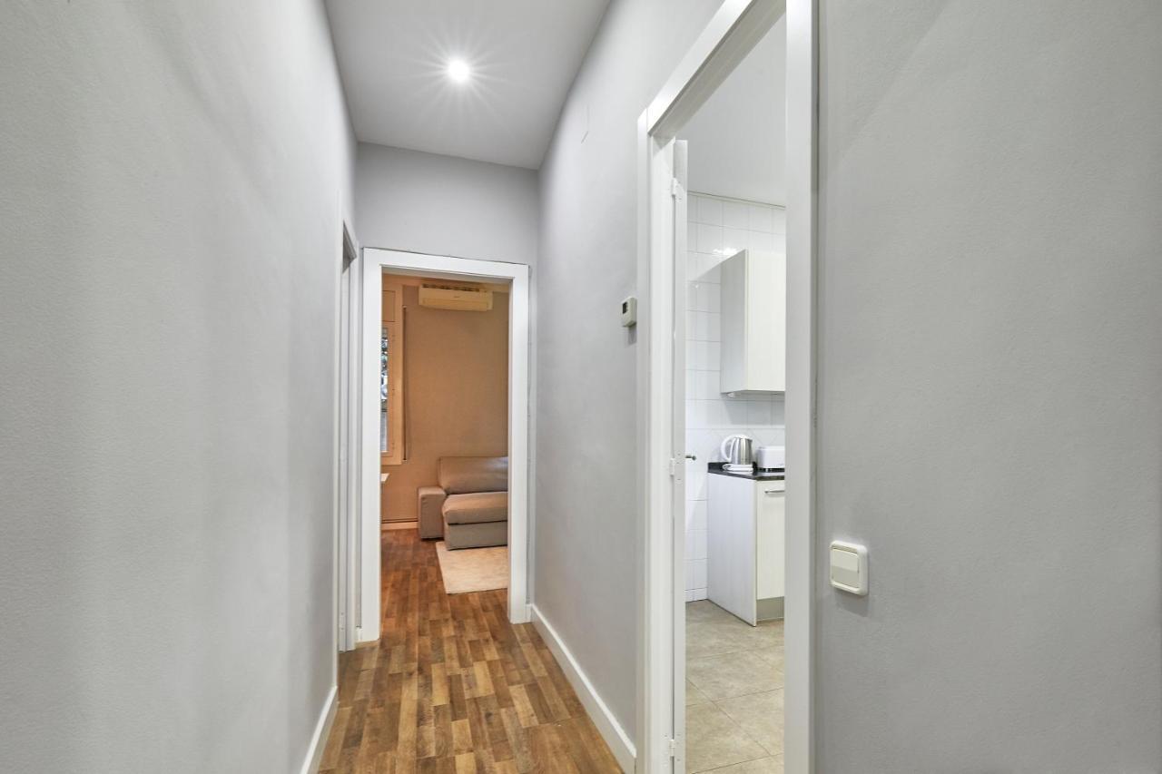 Bbarcelona Apartments Gaudi Avenue Flats Екстер'єр фото