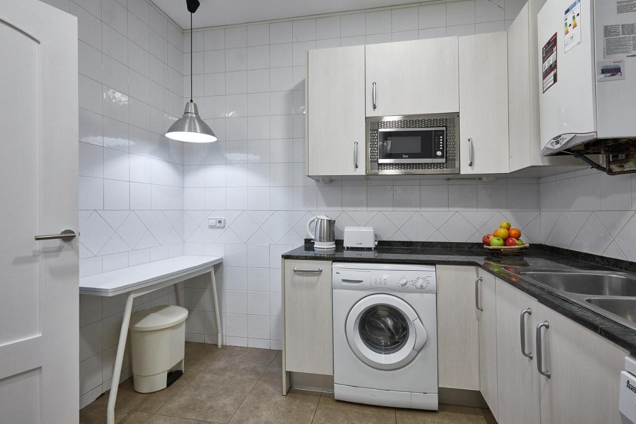 Bbarcelona Apartments Gaudi Avenue Flats Екстер'єр фото