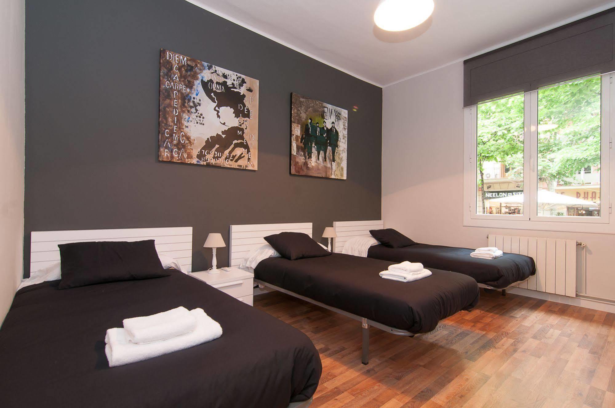 Bbarcelona Apartments Gaudi Avenue Flats Екстер'єр фото